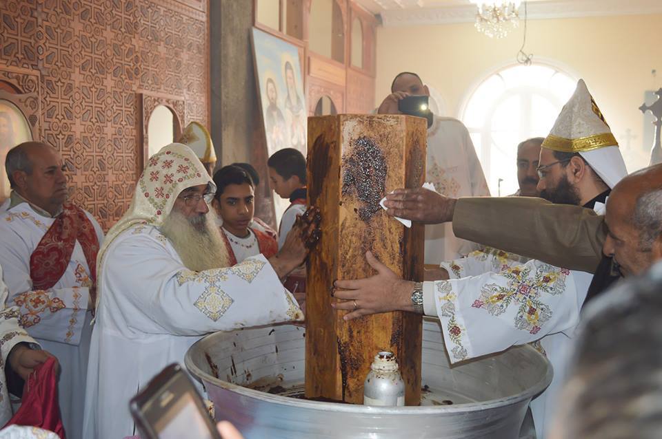 الأنبا كيرلس