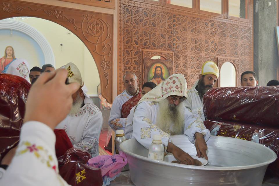 الأنبا كيرلس