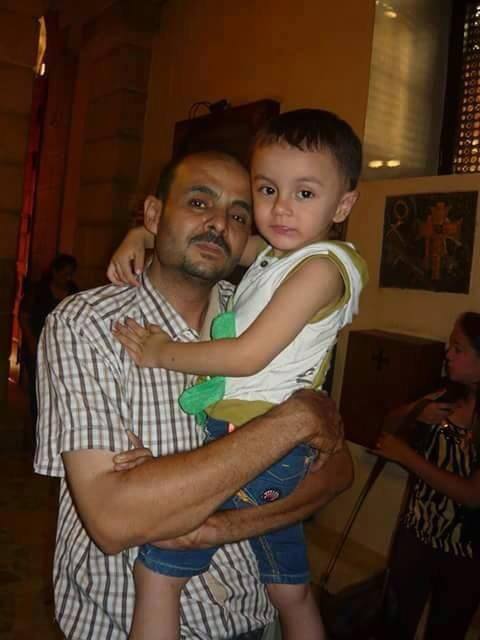 الشهيد وسيم وطفله