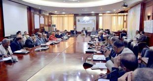 محافظ الأقصر