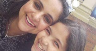 والدة الشهيدة