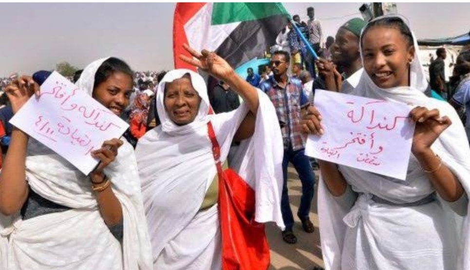نساء السودان فى الصفوف الأولى للثورة