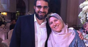 أحمد ياسر الباز مع زوجته صفاء العشماوي