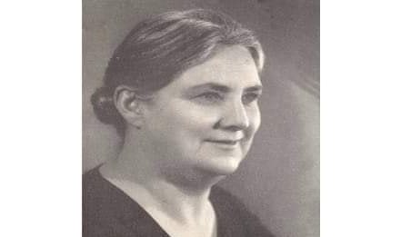 ليليان تراشر