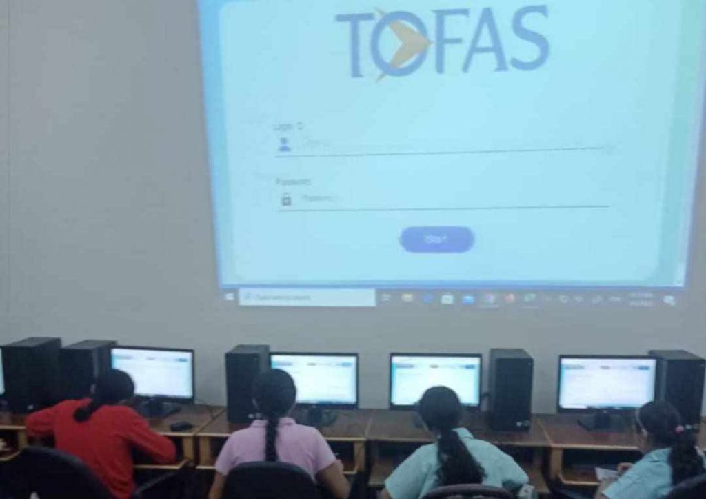 كلية النصر للبنات بالإسكندرية