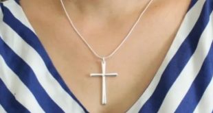 الفتاة المسيحية